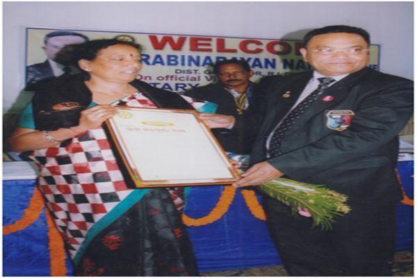 Ms. Annapurna Ray principal MVM, Nayagrh has been awarded (Maharishi Samman) Award from Maharishi Shiksha Sansthan at Chennai during the National Cultural meet in the year 2015-16. 
Again awarded Rotary Club as the best Principal of Nayagarh and District. 
Also awarded the best principal of Nayagarh from Bharat Bikash Parisad , Nayagarh.